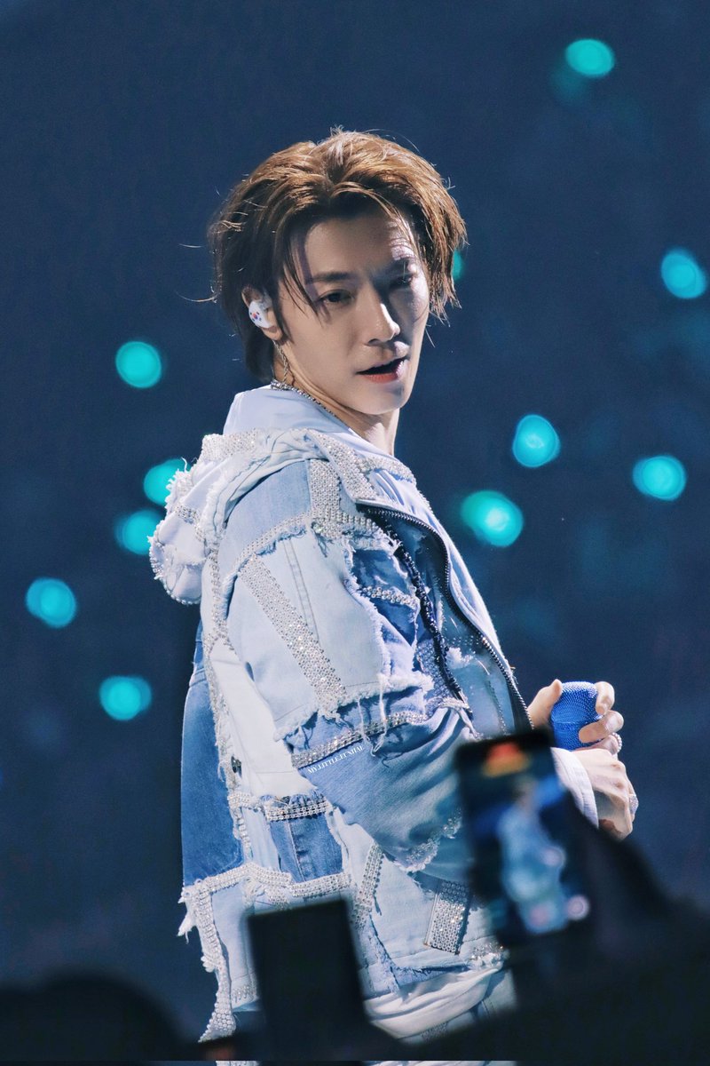Sujumemories's tweet photo. ++ 230625 D&amp;E fancon💙
(Seoul) — Donghae💖
©® : hkelf_dne_1004
#DElight_Party https://t.co/L66Fpozx41