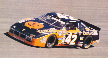 Its The Great Pumpkin, Charlie Brown!!! My ARCA Gen 4 version of <a href="/kylepetty/">Kyle Petty</a> 's 1995 <a href="/CoorsLight/">Coors Light</a>  Pontiac Grand Prix, driven at the October Talladega race. You can grab over on <a href="/tradingpaints/">Trading Paints</a> at this link--->tradingpaints.com/showroom/view/…!!!