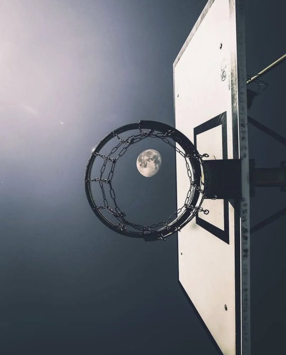 Perfect Moon capture.