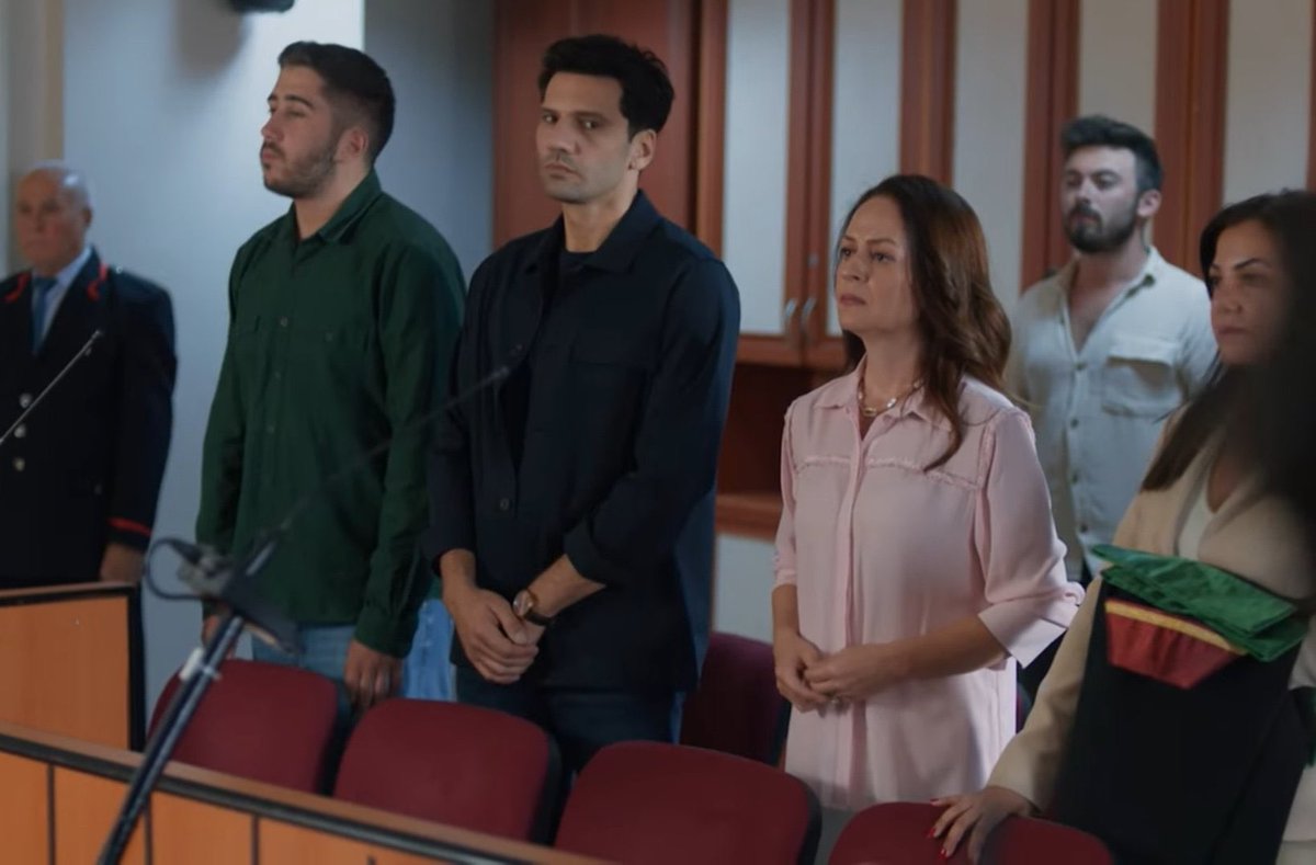 Mercan büyümüş ismi Doğa olmuş ve ölmemiş.
Dilek öğretmenin Riva da bir ablası vardı o kadın da Ceylin in mahkemede suyunun geldiği andaki davalı kadın.
Dilek’in evinde Tuğçe fotoyu sorunca kaybettik dediği kadın.İşte bu da ispatı 
#Yargı