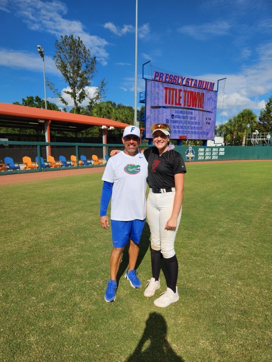 rubyfogel2026's tweet photo. Thank you so much @GatorsSB for running such an amazing camp today! I learned so much and I am so greatful for this opportunity! Go Gators! 🐊💙🧡
@TAProfileAPP @_TimWalton @CoastRecruits @ExpoRecruits @QrRecruiter https://t.co/pydbXKaAE8