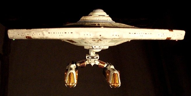 WorldBuilt_'s tweet image. Imo, DS9s USS Jupp fits a class of destroyer escort of the 2270s to 2300s. Constructed in anticipation of war with the Klingon Empire, to defend convoys from the B'Rel. Later recommissioned to replace losses incurred during the Dominion War.

#StarTrek 
#StarTrekDS9
#starship