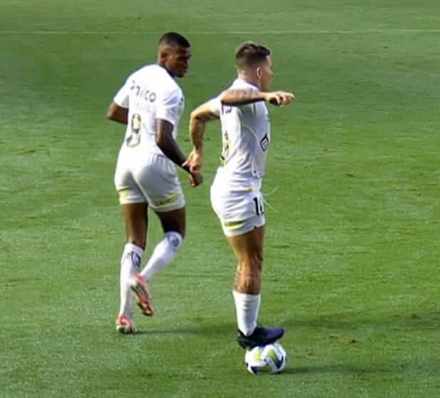 <a href="/Spurs_PT/">Tottenham Hotspur</a> Saudações Alvinegras! ⚪️⚫️