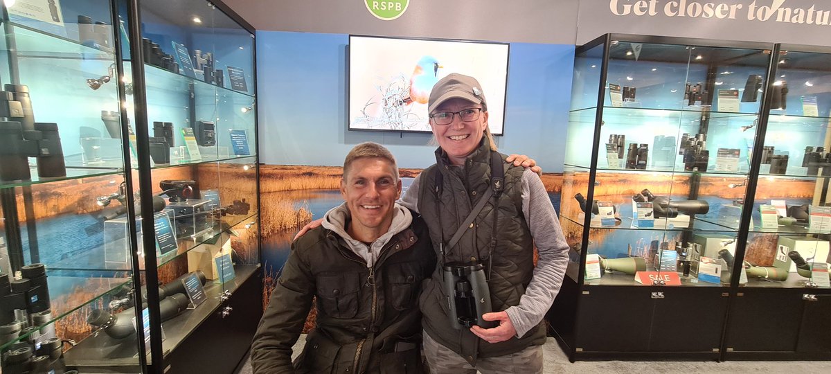 Catbuck8's tweet photo. A huge well done to everyone @RSPBTitchwell for a brilliant Big Weekend 👏 Interesting talks, great advice and equipment, beautiful arts and crafts and such a lovely atmosphere with like minded people 😊 @PhillGwilliam @SteveBrownGBWR @rogerqskeen @IanWarr80624721 @acorncarver https://t.co/LP7QXk16Xo