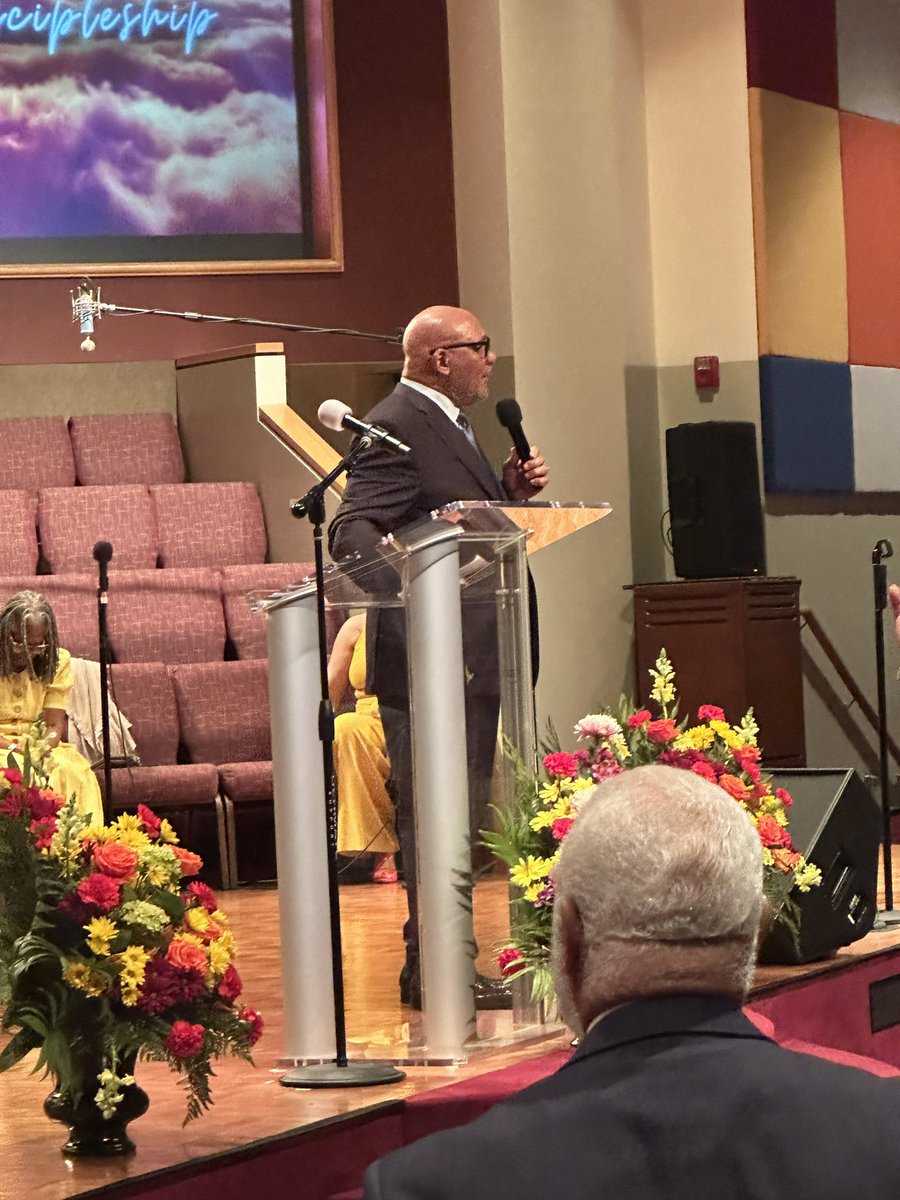 ShalomCCOP's tweet image. Rejoice always. Pray continually. Give thanks in all circumstances. What a day of worship we had! And it was with great honor to have Florissant Chick fli A join us! #ShalomCCOP #SundayWorship #ShareCommentRepost