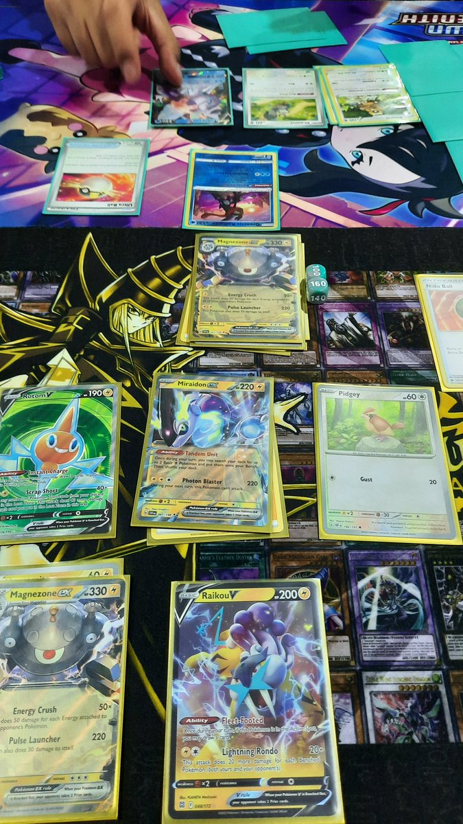 DLCris3's tweet photo. Domingo Feliz 
#Pokemon #PokemonTCG #McDonalds https://t.co/eqt0t6wsEc