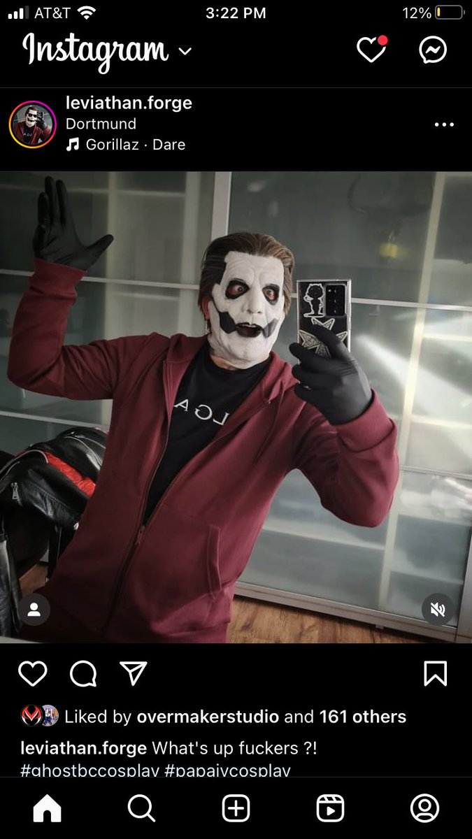 He just looks so fucking stupid in the the mask and outfit, like he looks like a single alcoholic dad who forgets his kids at the arcade during his weekends with them #ghosttwt #thebandghost