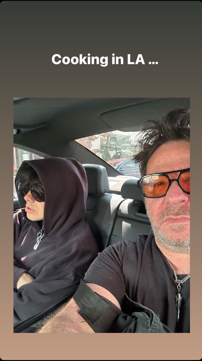 •mblackuk vía instagram stories 
<a href="/yungblud/">YUNGBLUD</a> #YUNGBLUD