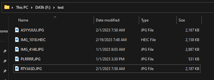 frmnjn's tweet photo. Disuruh backup hp istri ke os windows, triggered dengan naming file backup foto dari iphone.

Kalo dari aplikasi kamera bawaan format nama file nya "IMG_xxx". 

selain itu, namanya jadi aneh. 

problemnya kalo filenya udah puluhan ribu sulit di liatnya. https://t.co/ZgNIDrD8Ui