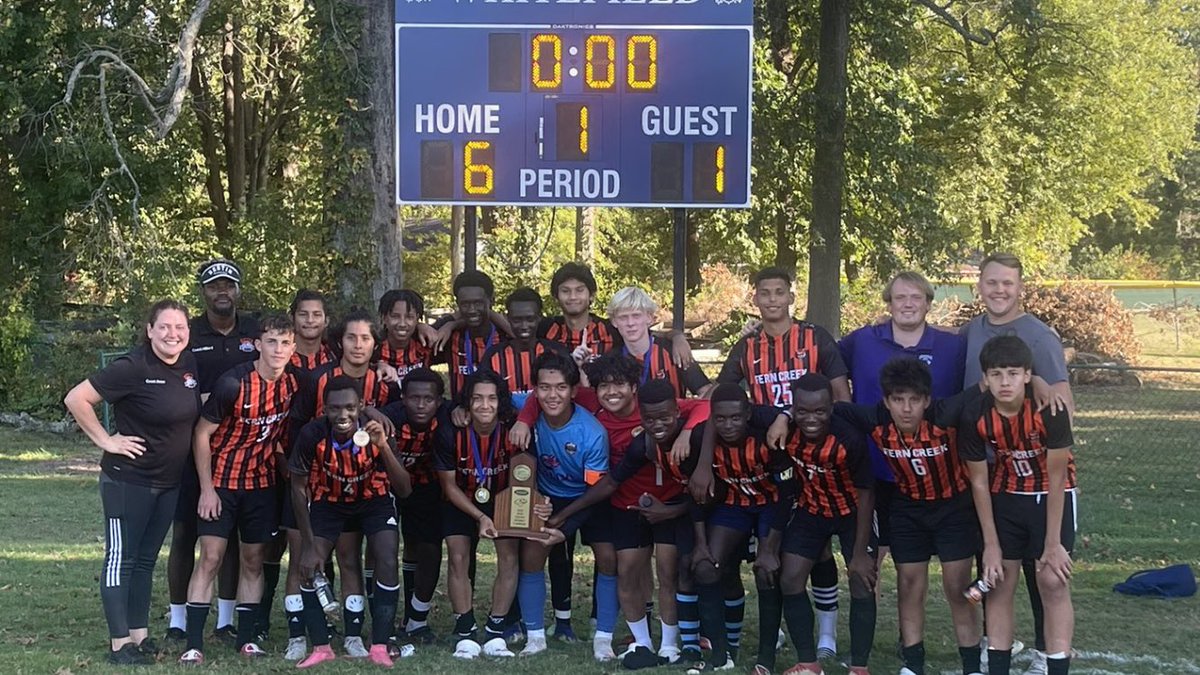 FCreekSoccer's tweet photo. ♥️ https://t.co/yB88jWkSMR