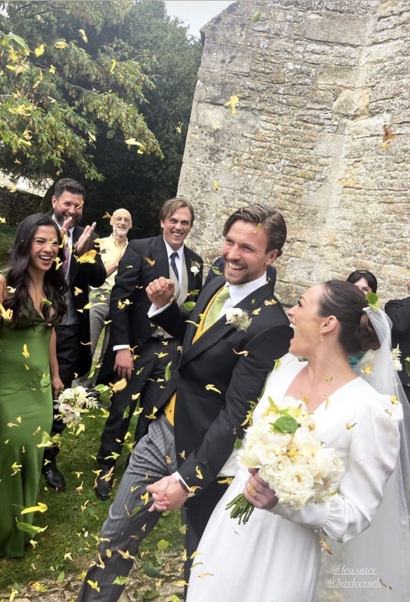 Not Stringer finally getting his happily ever after. Leo looks so happy 🥹 #Sanditon