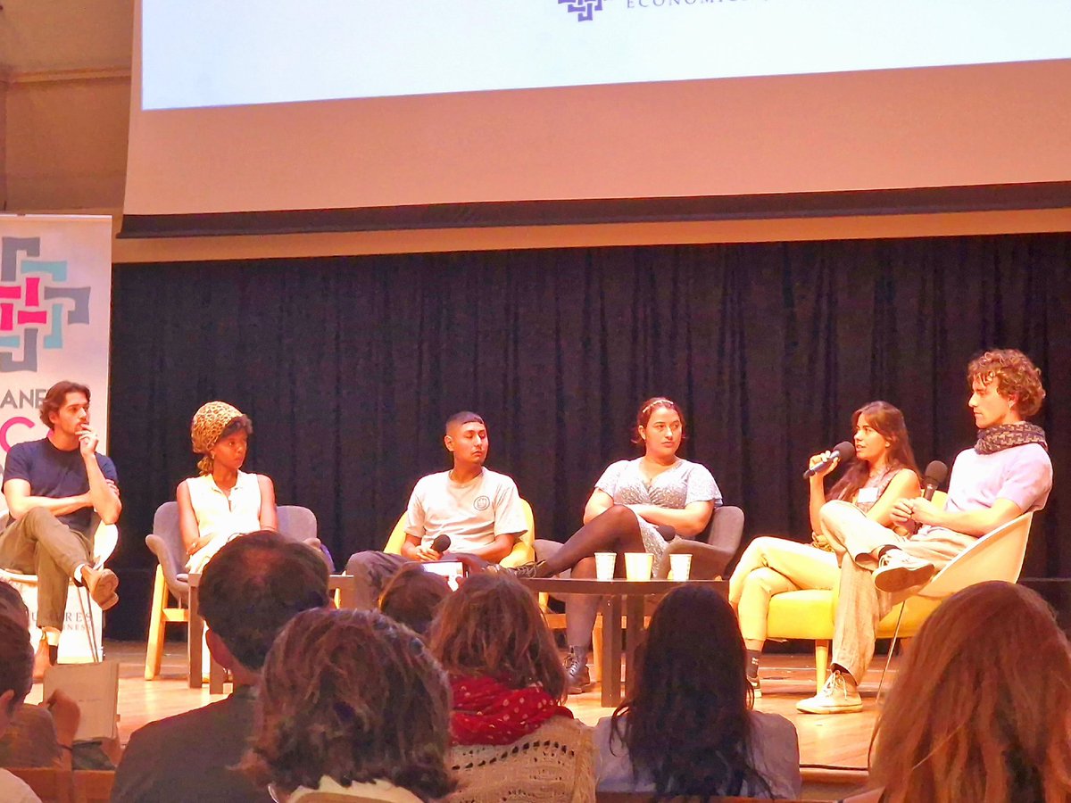 MatthewBrownLab's tweet photo. Great to have been at the #planetlocal summit in Bristol this weekend to speak about #CommunityWealthBuilding. Refreshing to see so many young people especially committed to deliver a just and sustainable future for people and planet. https://t.co/3jVEPB9jkJ