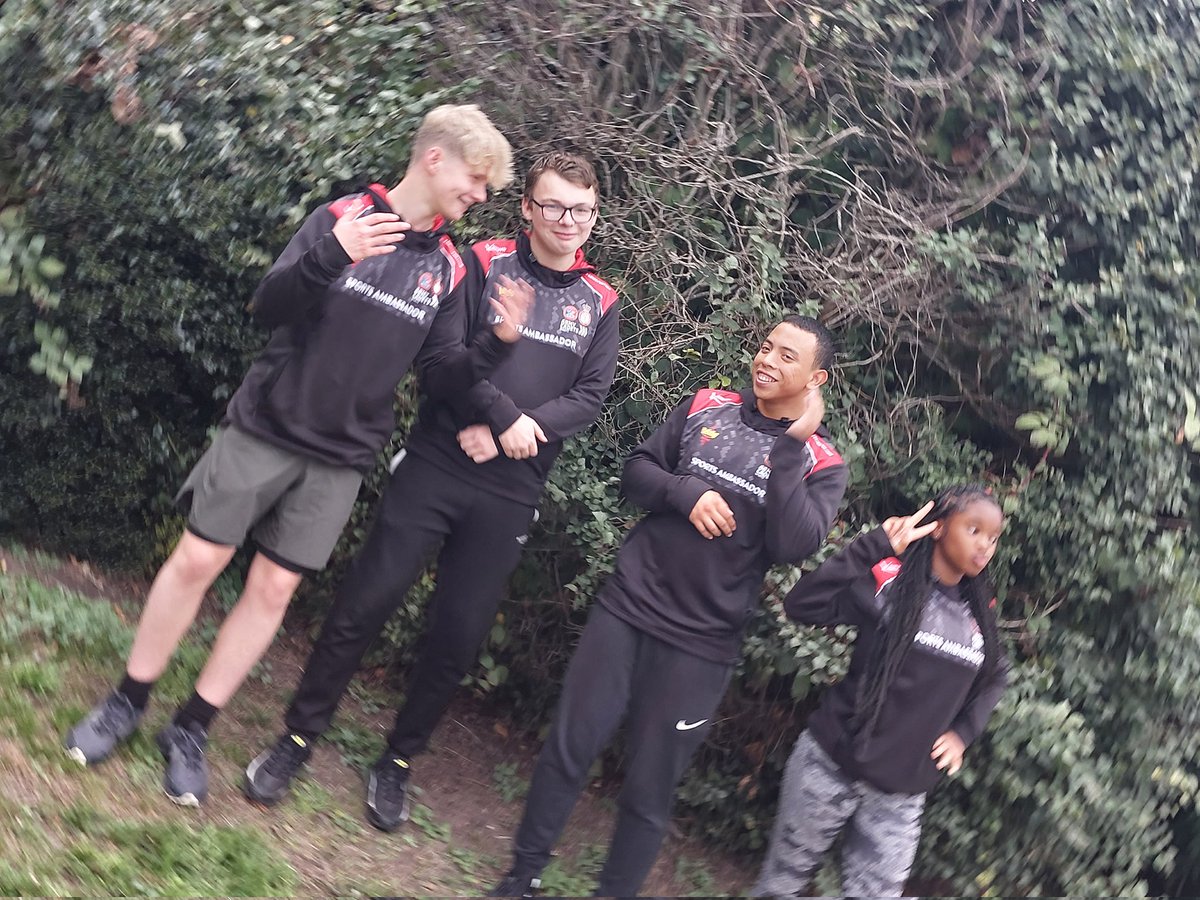 🌟Assembling the team🌟

2 more LONDIST Sports Ambassadors from <a href="/GLSEACF/">Greater London SE Sector ACF</a>
&amp; <a href="/SWLondonACF/">SW London ACF</a> have joined the mighty team!

Task: spreading the word &amp; creating a buzz for all sports activities!
They're raring to go! 🤣
Whoop!

<a href="/ACF_NELondon/">City of London & NE Sector ACF</a> <a href="/ArmyCadetsNWLon/">Middlesex & North West London ACF</a> @ColCadetsACF <a href="/ArmySportASCB/">Army Sport</a>
