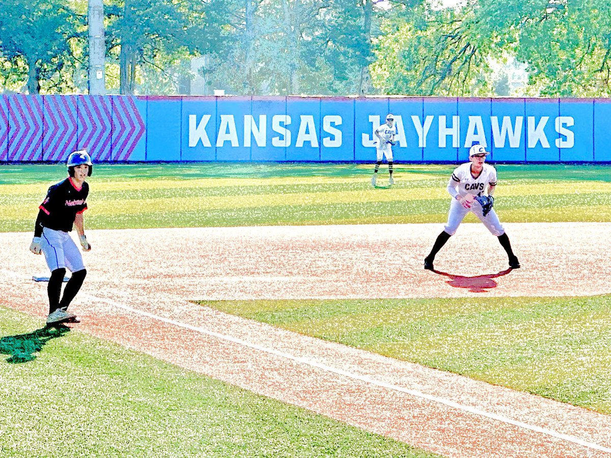 <a href="/Dwcyboron/">Dominic</a> Rock Chalk <a href="/Prospects_NE/">Nebraska Prospects Baseball Club</a> <a href="/LCHS_bsbl/">Lewis Central Titans Baseball</a>