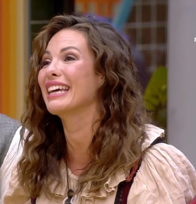 martagoddess_'s tweet photo. ¿Os está gustando el concurso de Jessica?
#GHVIPDBT3
🔁Si, es buena gran hermana
❤️No, debería mejorar https://t.co/mtSdWdTFvf