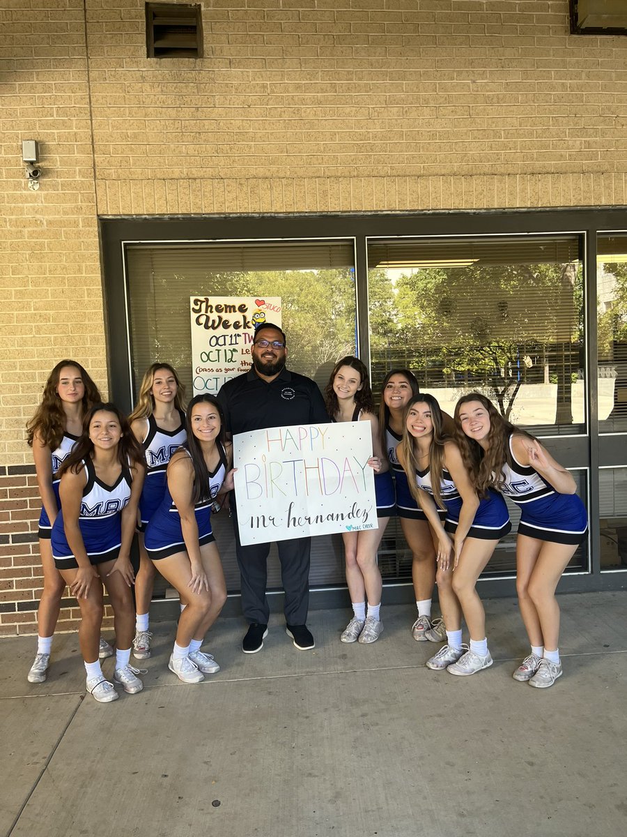 We are sending a very big happy birthday to our fabulous principal, Mr. Hernandez! Thank you for everything you do for us, we are so blessed to have you! Party hard!🥳