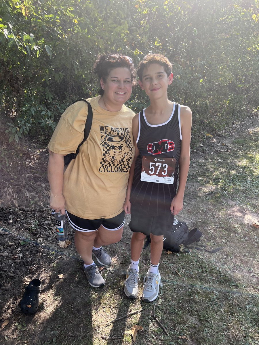 haleyjonesGT's tweet photo. Desmond’s XC this week! 2 races: Pocahontas &amp; Shelby Farms https://t.co/NyHIQDxBwQ