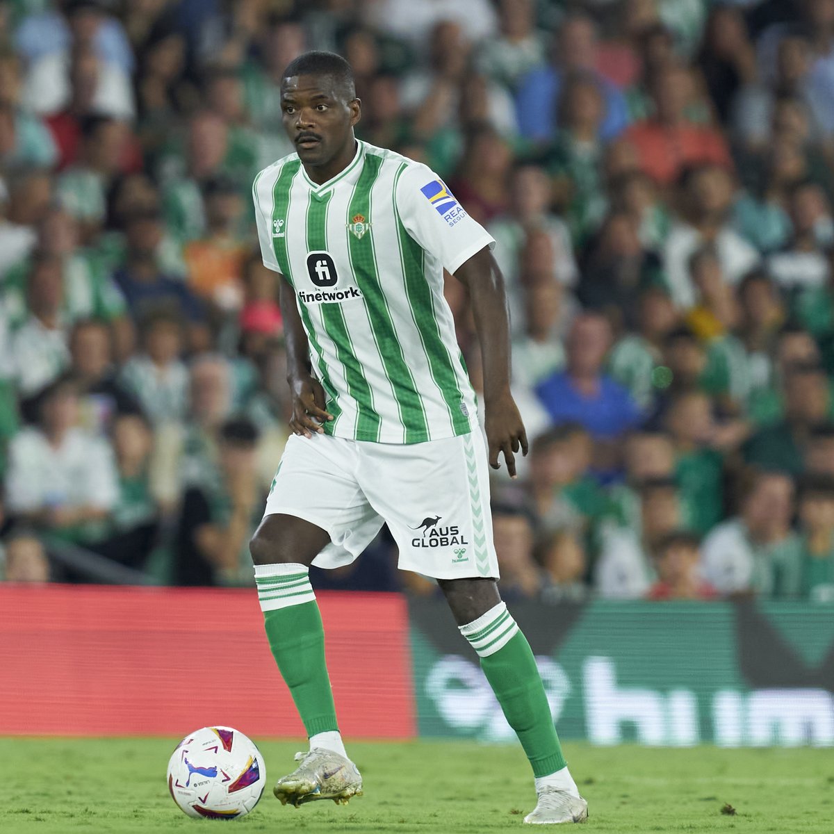 💊🇵🇹😎

Volvió ÉL, el fútbol sonríe.

#DíaDeBetis #RealBetisValencia