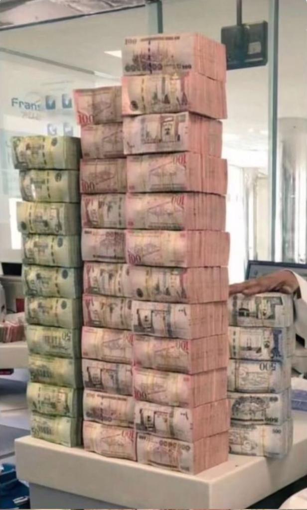 اللي لسا ما فاز معي
SAR 650000٬00 هذي
الف مبروك ل 250 من متابعيني فقط

سحب سريع  ( Apple iPhone 14 Pro)
تابع 
 رتويت واكتب تم 
ارسل اسمك ورقم جوالك 
#الضمان_الاجتماعي_المطور
السحب بعد 24 ساعة موثق بالفيديو شاركوا وفالكم التوفيق ، جرب حظك يمكن تفوز باذن الله