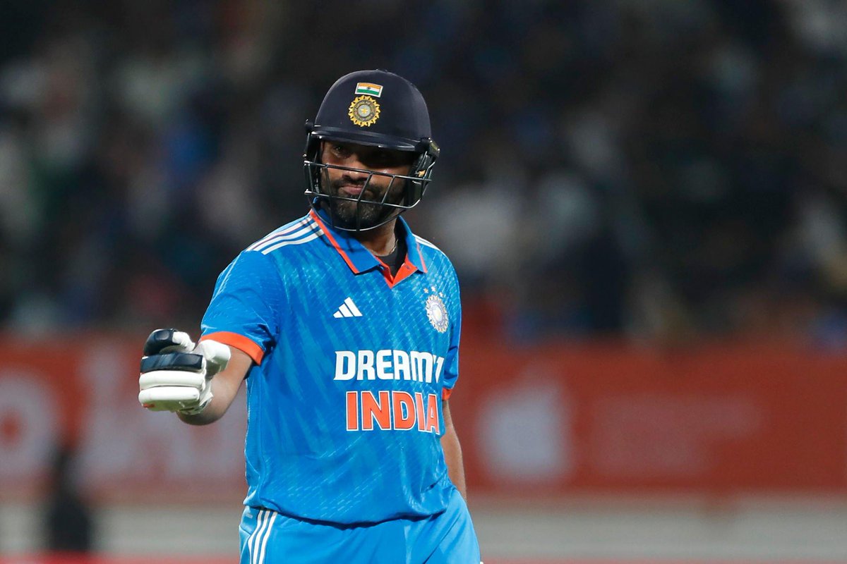 CricCrazyJohns's tweet photo. Jos Buttler picks his first 5 players for Dream ODI X1. [ICC]

- Rohit Sharma
- De kock
- Glenn Maxwell
- Anrich Nortje
- Adil Rashid https://t.co/21aB639Ti0