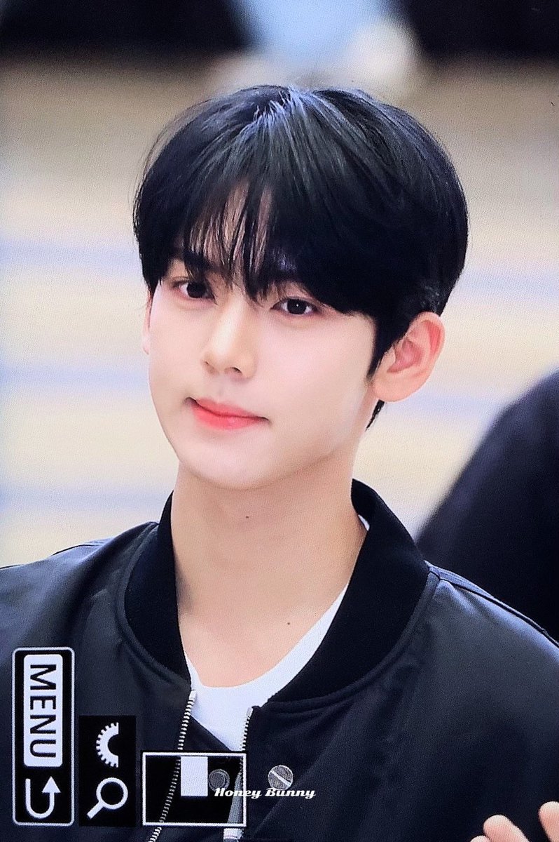 우리 아기 오늘 진짜 동글동글…
치즈 쭉 늘어나는 치즈볼같이 생겼어