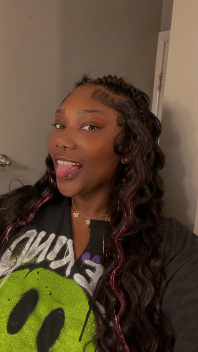 taekeneinez's tweet photo. Pulled a him on him now he swear he can’t stand b!tchessss🥰 https://t.co/IwLWHC5qwx
