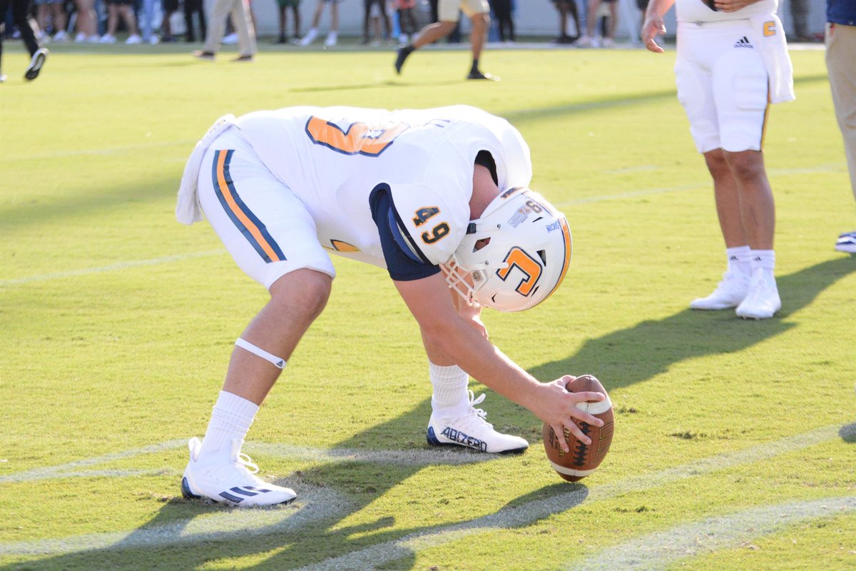 Wofford woof woof’s bark was bigger than their bite 🏈  Chattanooga 23  Wofford 13