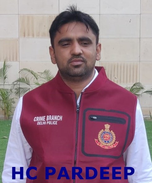 CrimeBranchDP's tweet photo. गोगी-दिनेश कराला-योगेश टुंडा गिरोह का शातिर अपराधी गिरफ्तार, हत्या के प्रयास के 02 मामलों में वांछित

प्रधान सिपाही अशोक व प्रदीप, निरीक्षक संदीप तुषीर, एसीपी नरेंद्र सिंह व उपायुक्त संजय भाटिया का सराहनीय कार्य

@DelhiPolice
@Ravindra_IPS

https://t.co/HFNANEMyEf https://t.co/wWo1Z84lC0