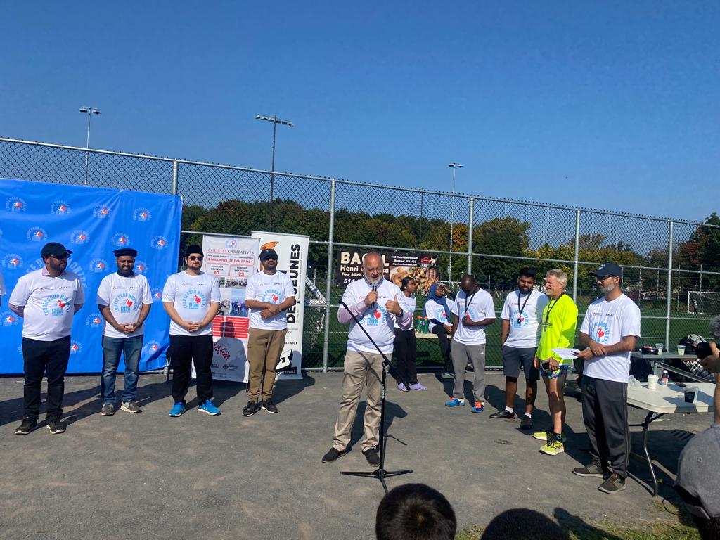 run4mtl's tweet photo. Nous exprimons notre sincère gratitude à @arefsalem, Chef de l'Opposition Officielle, de s'être joint à nous lors de la Course pour Montréal. Votre présence a été cruciale pour faire de cet événement un succès retentissant !Amour pour Tous,Haine pour Personne. #CoursePourMontreal https://t.co/eO3x85X1Jj