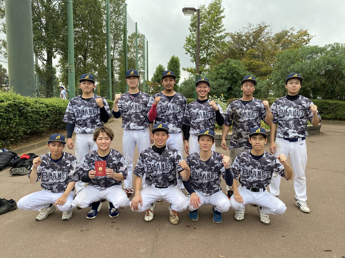 秋季大会　準々決勝
vsルーナ様
0-2で敗戦

春は準決勝、秋は準々決勝まで来れるよあなチームとなりました。
ただ、ここから上のチームとの力の差を感じます。
今年もあとわずかとなりましたが、楽しく野球をやっていくこと！
この軸を曲げずに進んでいきます。

#つくば市#草野球#メンバー募集