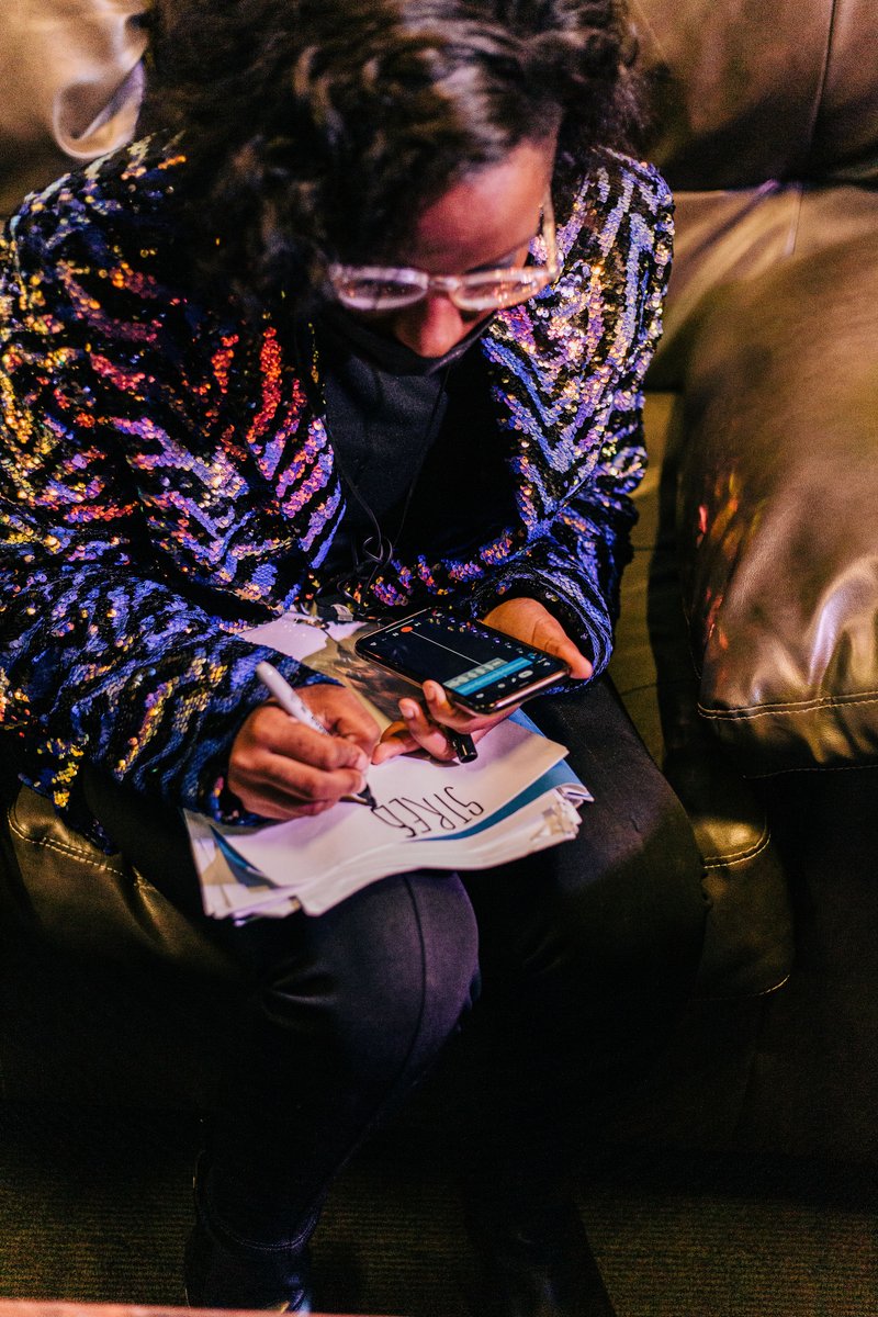 Girls Write Nashville tweet media