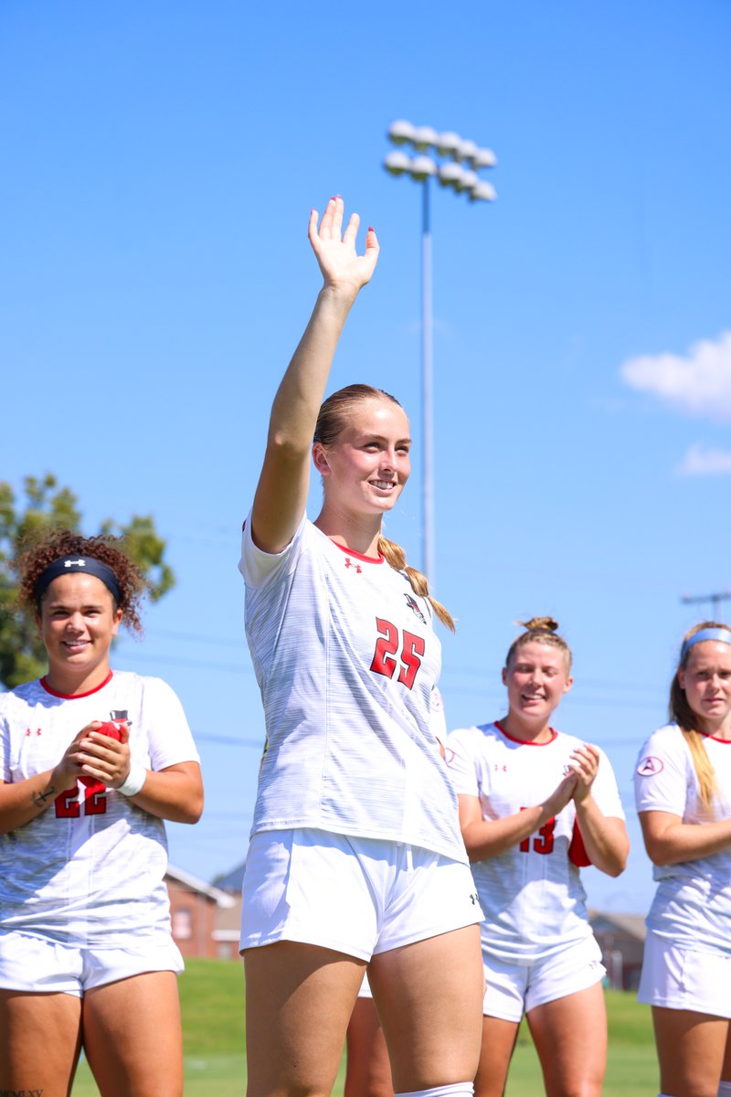 GovsWSOC's tweet photo. It was a bad weekend to be a Lion, but a 𝐆𝐑𝐄𝐀𝐓 one to be a Gov... wouldn't you agree, @GovsFB?!🎩⚽️

📰 | https://t.co/G5vt9az5vz
📸 | https://t.co/6uXCMwNqby

#GovsGetBetter | #LetsGoPeay https://t.co/QBEjflJrFY