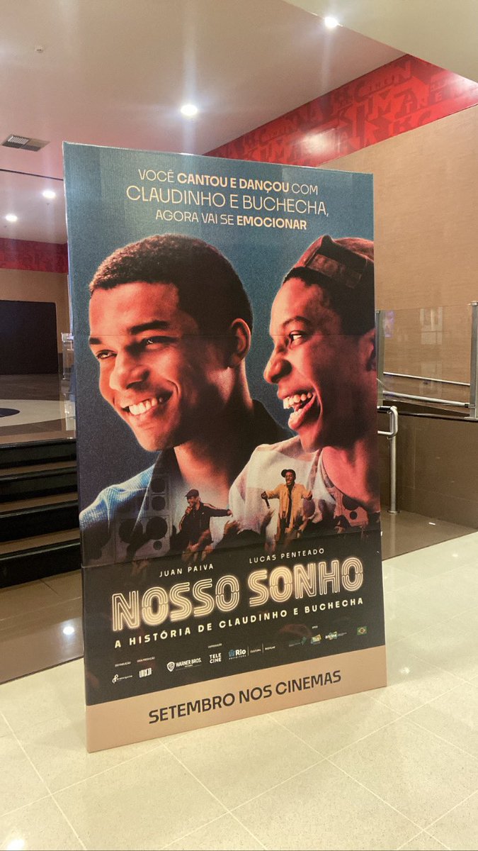 _imbadgal's tweet photo. @memexpropriados parem de divulgar esses esquisito e divulguem Nosso Sonho o filme da história do Claudinho e Buchecha esse sim vale a pena divulgar e ver https://t.co/dNUp1bugYW