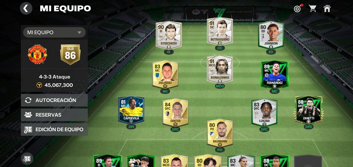 michi3337's tweet photo. @Franklyn_Games @EASFCMOBILE @Franklyn_Games @EASFCMOBILE COMO COMPLETO LA MISIÓN DE GLB DE EQUIPO SI NO SE PUEDE SUBIR DE RANGO POR Q NO HAY CARTAS EN EL MECARCADO Y MUCHO MENOS ES FACIL CONSEGUIR MONEDAS https://t.co/jPPWgMi9vs
