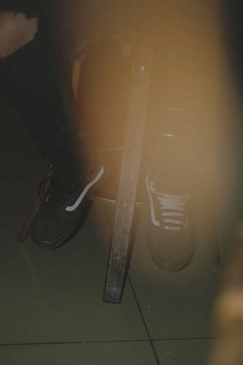 aftr_vi's tweet photo. 📷 #RnB Writing Sessions | 1am 

#songwriting 
#aesthetic 
#aftrvi https://t.co/CHGmnjC9R7