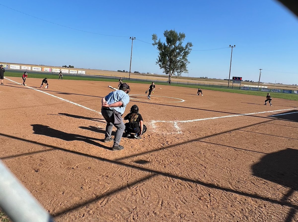 fire_forsyth's tweet photo. Got our games in at Maroa. 

A little warm but the kids got to play. https://t.co/mFoqoLldSF