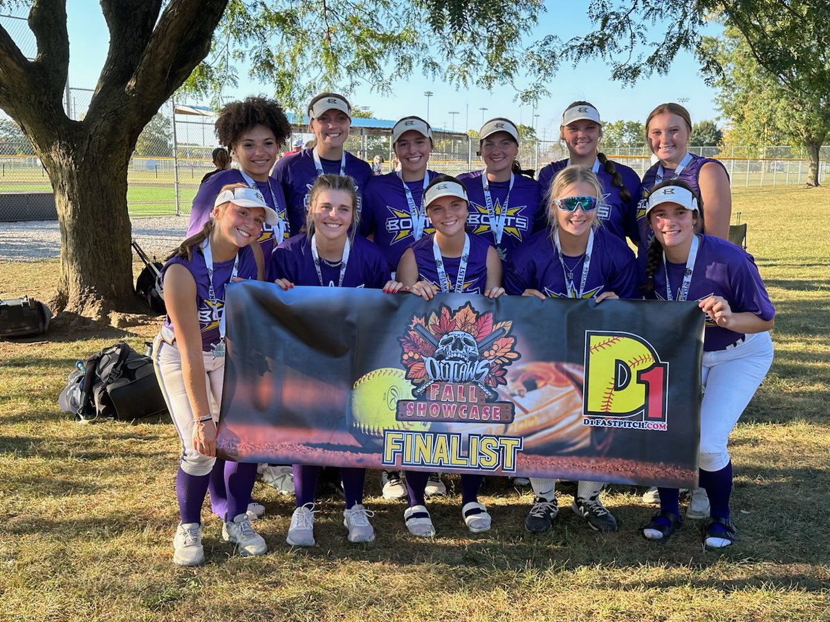 These ladies battled as a team and went 5-2, and just  fell short to a strong Turnin2 Smigiel team 3-2 in the final. Great job ladies!! keep doing your thing ❤️🥎