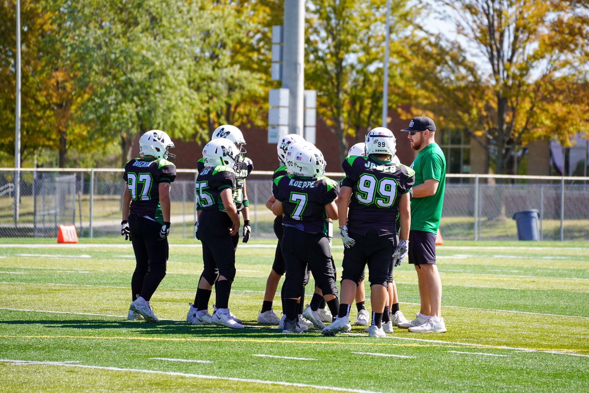 2031MWJrCats's tweet photo. We improve to 7-0 on the year (5-0 in MYFL) with a 20-0 victory over the Lewis Central Jr. Titans! Very complete team win! #NoTeamWorksHarder #DefendOurTitle #RollCats https://t.co/0vzur5V3ER