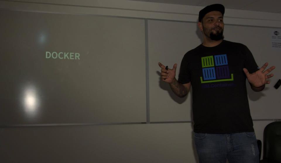 Ricardo Martins ☁ (@ricmmartins) on Twitter photo Olha essa lembrança que o FB me mostrou hoje <a href="/linuxmen/">Christiano Linuxmen</a> e <a href="/badtux_/">Jeferson Fernando</a> ! Há 7 anos atrás no meetup do Papo de Sysadmin lá na <a href="/novateceditora/">Novatec Editora</a> Olha essa lembrança que o FB me mostrou hoje <a href="/linuxmen/">Christiano Linuxmen</a> e <a href="/badtux_/">Jeferson Fernando</a> ! Há 7 anos atrás no meetup do Papo de Sysadmin lá na <a href="/novateceditora/">Novatec Editora</a>