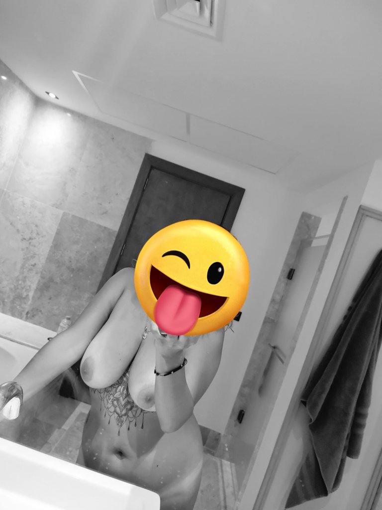 Marina081191's tweet photo. 😊
#swpv #swpuertovallarta #Swingersgdl #swingerwife #swinginghotwife #exhibition #sexywife #parejasoft #exhibitionwife #tetasperfectas #sexylatina #morocha #sexy #latinacaliente #LatinaHotwife https://t.co/iDbh9p5qJF