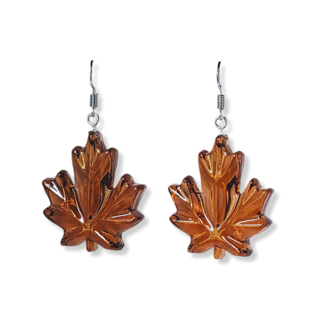 Love maple syrup? Maybe you make and sell your own? You need these eye-catching maple leaf earrings to make a statement at your next event! Available in amber or gold...Or beer bottle green. 😅checkout.square.site/buy/5XFYHMIFHL…
#maple #maplesyrup #maplesyrupseason #maplesyrupfarm