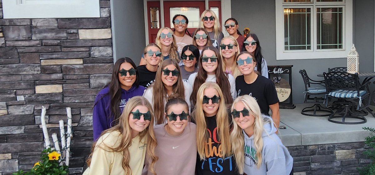 __mikebradley__'s tweet image. One final Team dinner before postseason play begins...Good Luck Ladies!!!  Leave it ALL on the Field!  @LSW_Softball
