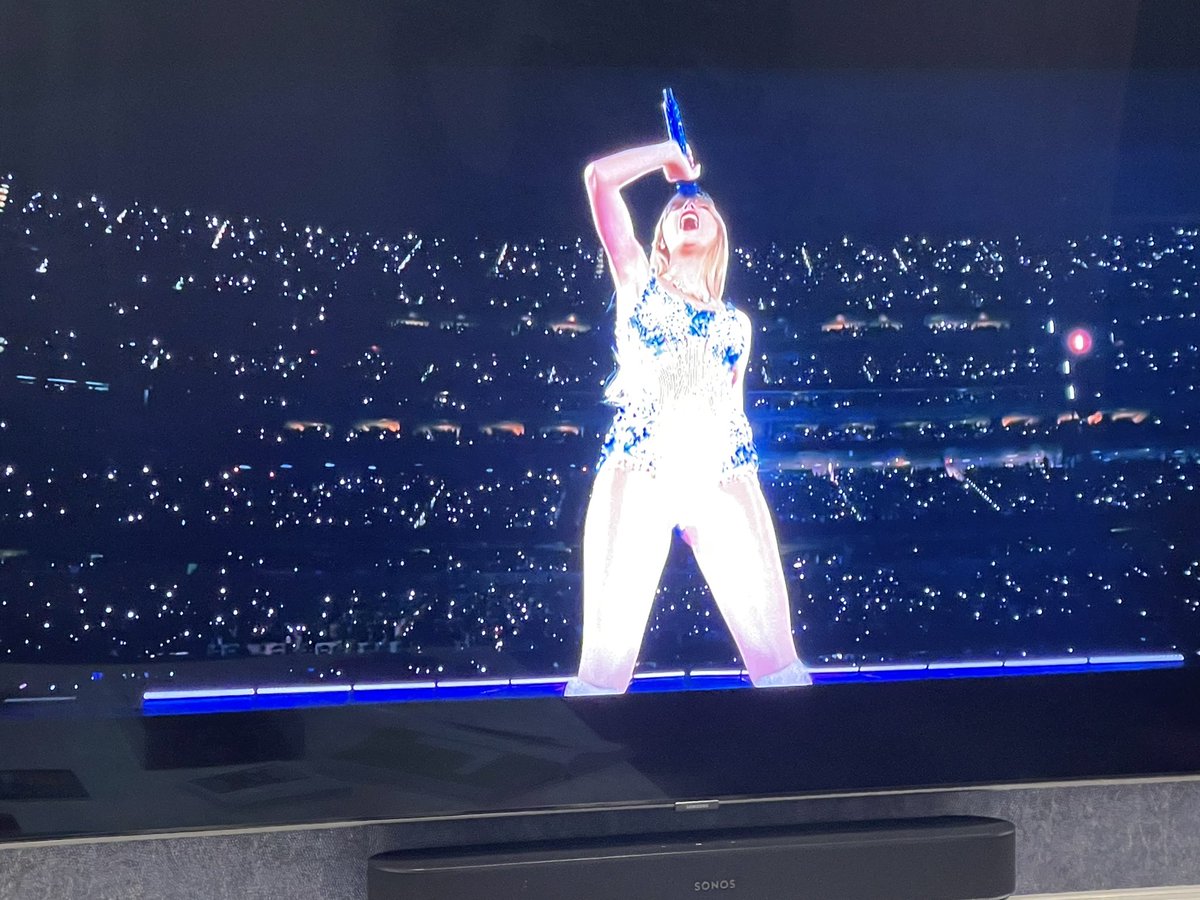 Darren Rovell tweet media