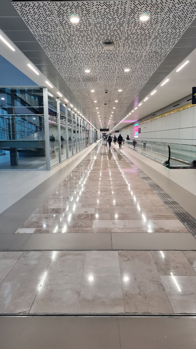 MkLeal's tweet photo. Debo confesar que el @aifaaero es lo máximo 🤷🏻‍♀️ https://t.co/hBnWQ2YPqL