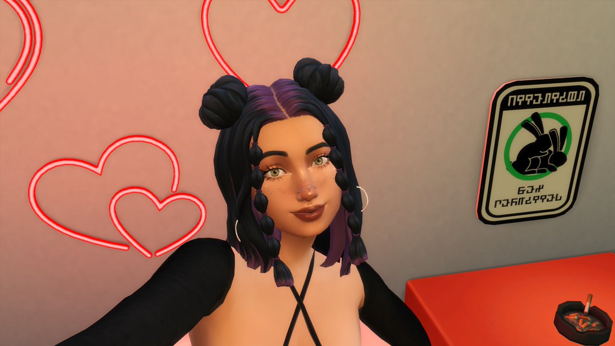 playygirl99's tweet photo. Hey baddies! Introducing Tiara Wolf💕 Materialistic outgoing clubber and owner of the local up and coming strip joint! She loves music and making TikTok dances and you will always catch her dressed to slay ✨👯♀️
#sims4 #sims4character #simsstory #simslife https://t.co/IcBGDRRFAj
