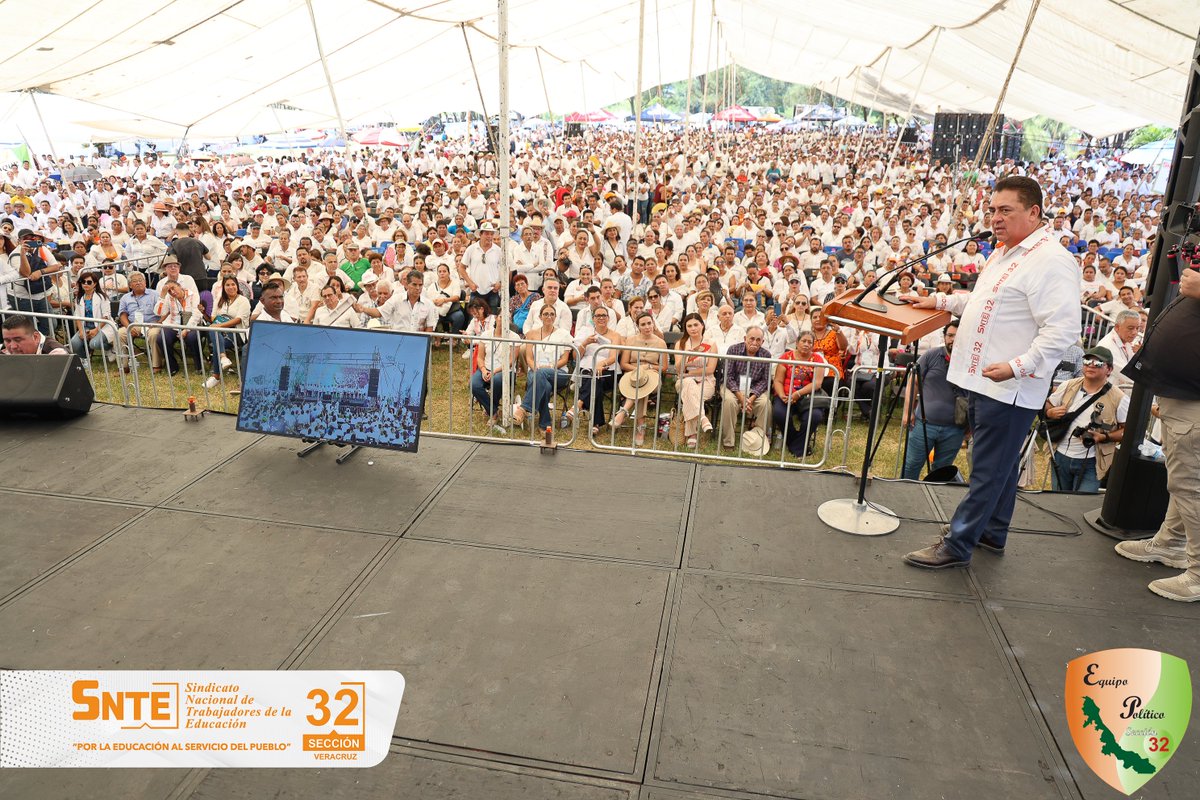snteseccion32's tweet photo. Una verdadera fiesta de UNIDAD se vivió en el marco del XXVII Aniversario de la Reagrupación del Equipo Político y VI Aniversario Luctuoso de nuestro siempre Líder ...https://t.co/K87hm82mIB

¡MUCHAS GRACIAS A TODOS, JUNTOS SIEMPRE VAMOS A TRIUNFAR!.

#SNTE32 #EquipoPolítico https://t.co/yTySADfrnP