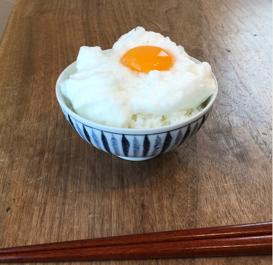 cando_official's tweet photo. 今日は「たまごデー」だから、至福の卵かけご飯食べるのだ🥚

■ふわふわエッグメーカー
品番 4991203189875

#キャンドゥ #100均 #たまごデー https://t.co/SIuNI4cS5s