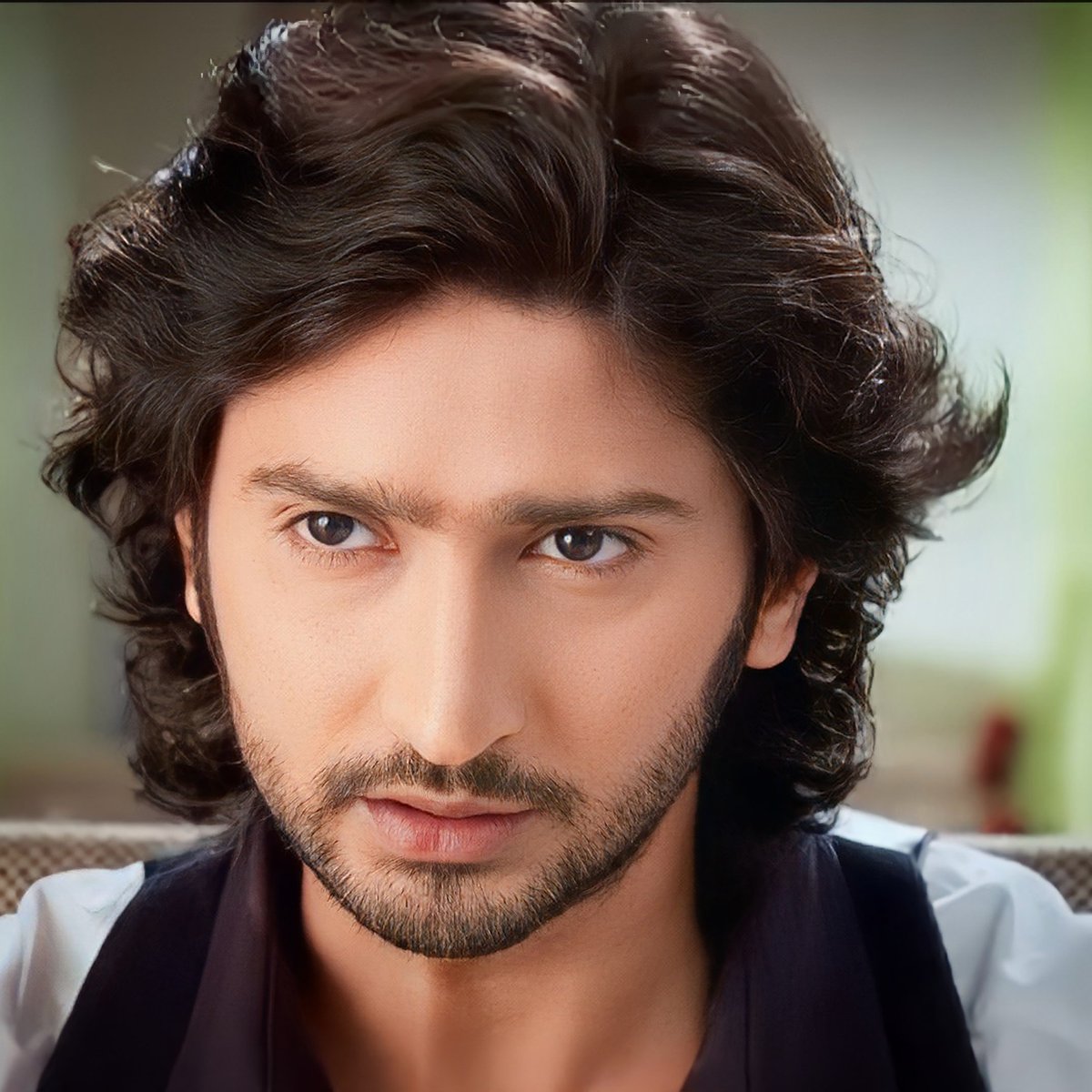 KunalFan22's tweet photo. "Tum seriously Sumit se milna chahati ho?"
Shaurya asked to Diya.. the way Kunal has used his forehead &amp; neck muscles with voice modulation....🔥🔥...made this so impressive...his eyes was asking with little doubt with  mix of love &amp; concern

#KunalKaranKapoor 
#DoliArmanoKi https://t.co/F4gmEE7Afo