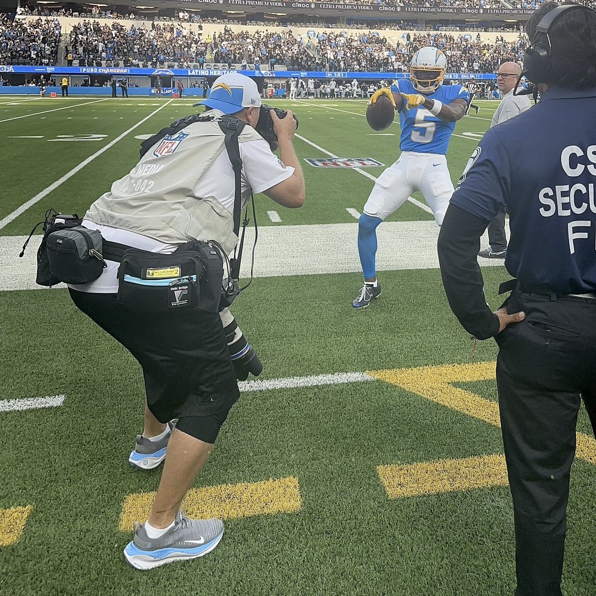 Ty Nowell tweet media