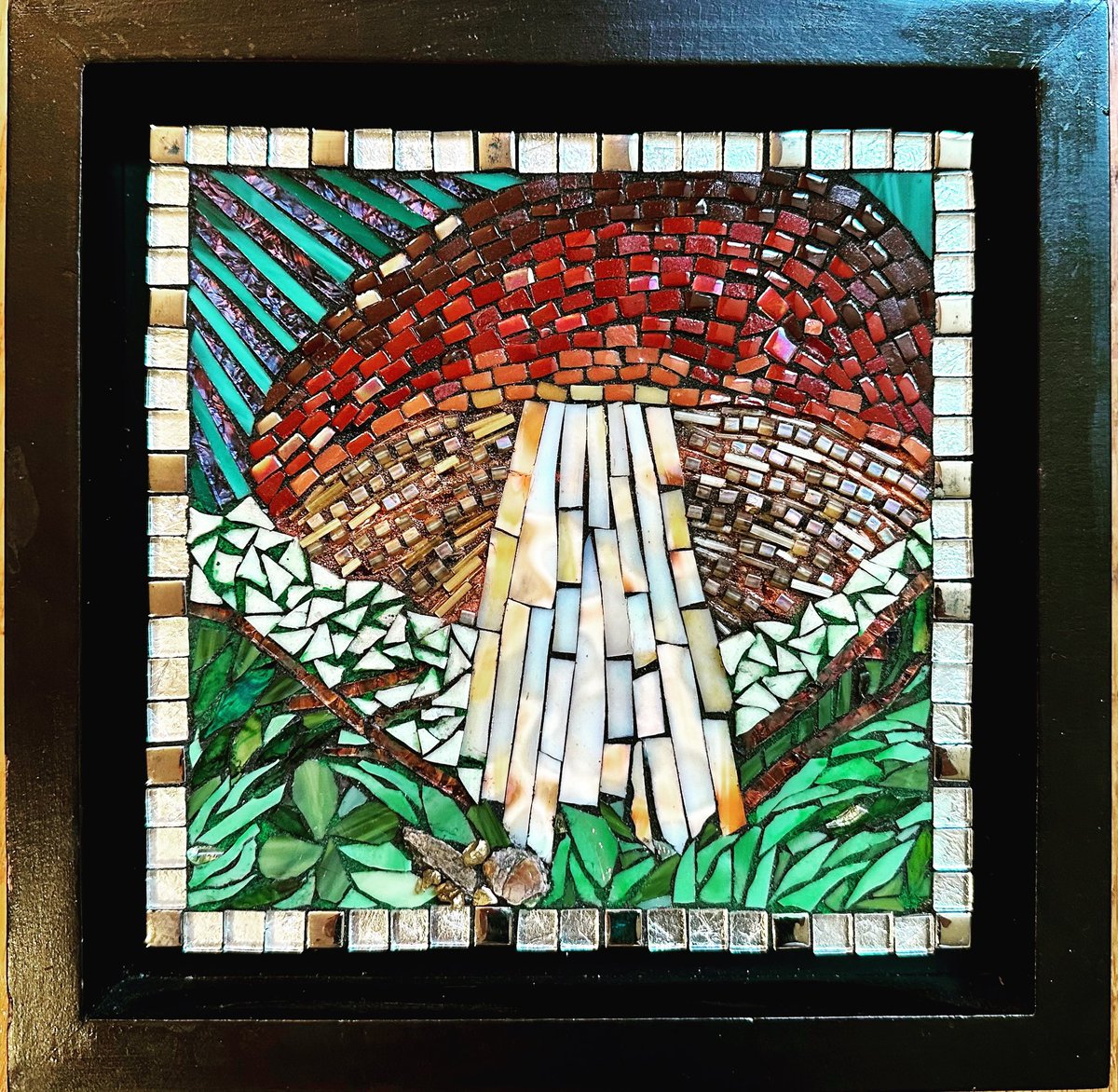 TangledTiles's tweet photo. #mosaic #magic #mushrooms sparkle and shine. Check out https://t.co/fzHK942Fd0 https://t.co/GbyBNJhVQa